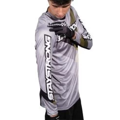 Stay Strong Maillot BMX Manches Longues Staystrong - Chevron Gris/Camo -Vélo D'appartement maillot bmx manches longues staystrong chevron griscamo 2